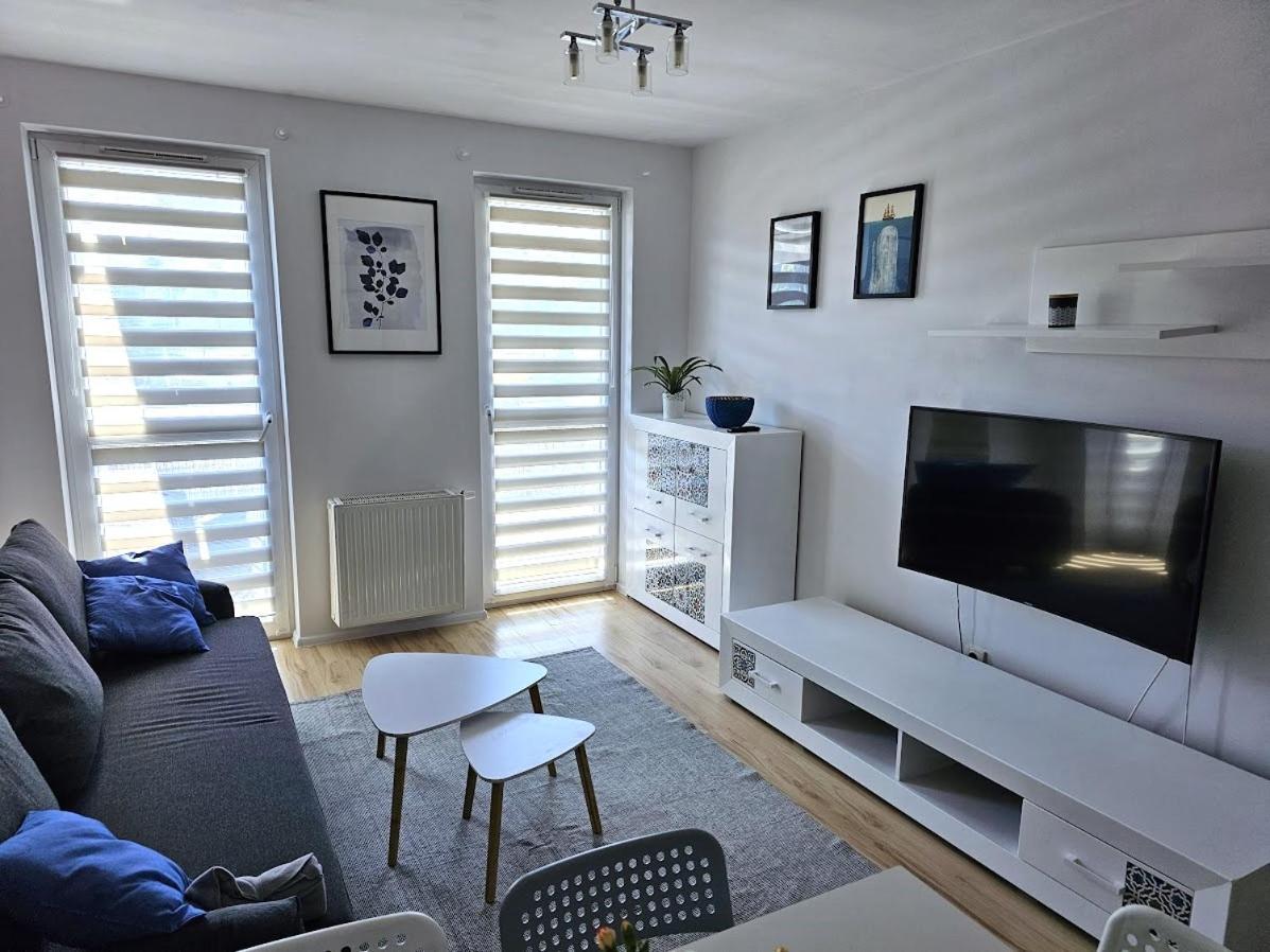 Mieszkanie 6-osobowe Przy Plywajacych Basenach Zakrzowek Apartament